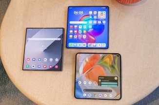 Displays - Galaxy Z Fold6, Mate X6, Pixel 9 Pro Fold