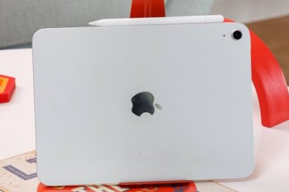 Apple iPad 11-inch A16 (2025) review - KooWorldFix